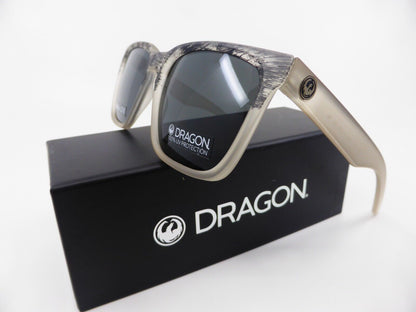 Dragon  Baile