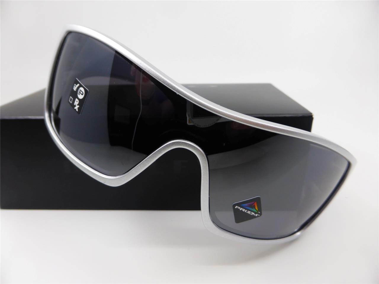 Oakley Batwolf