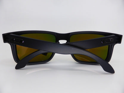 Oakley Holbrook
