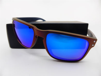 Oakley Holbrook