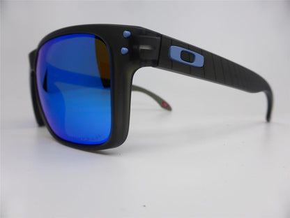 Oakley Holbrook